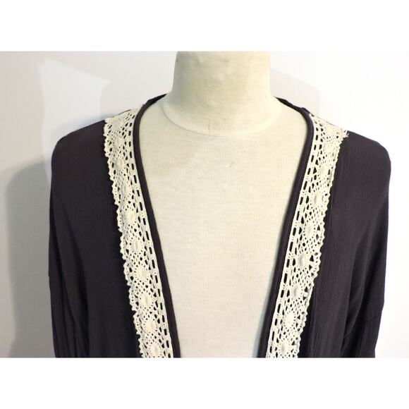 Knox Rose Gray Open Cardigan White Crochet Fringe Bohemian - Picture 3 of 6